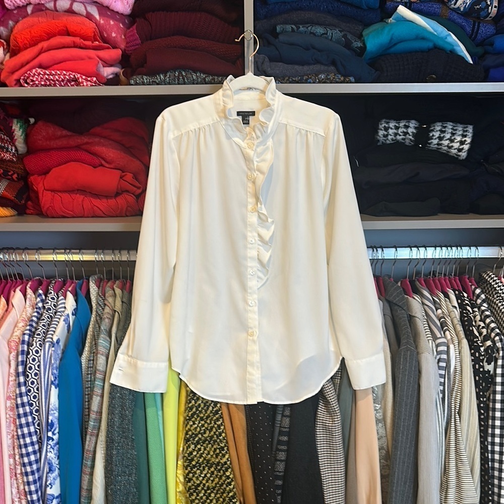 Ann Taylor cream long sleeve ruffled button down shirt size S